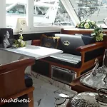 Maria Callas Yachthotel