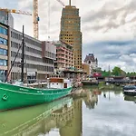 Boathotel Rotterdam Wilhelmina