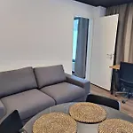 Beautiful Studio 14F In Chic Neighborhood In Center