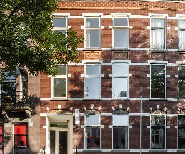 Hotel 171