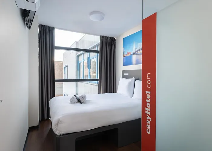 Easyhotel Rotterdam City Centre