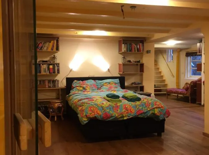 Guesthouse met Sauna en gratis Parkeren