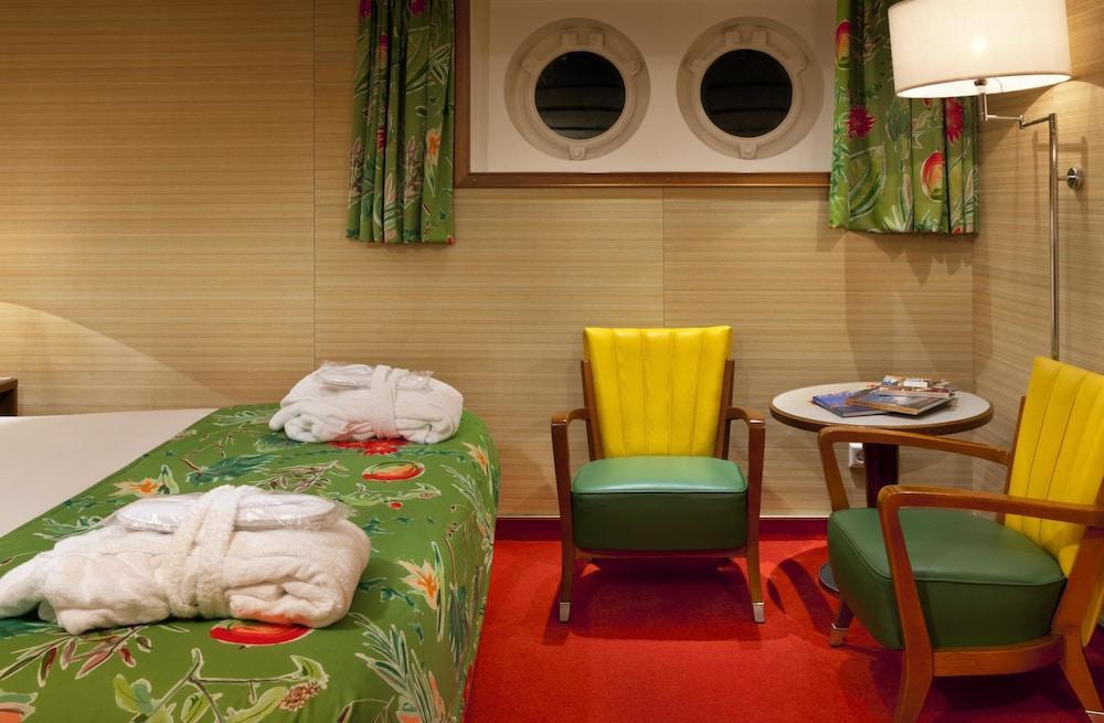 Ss En Restaurants Hotel 4*