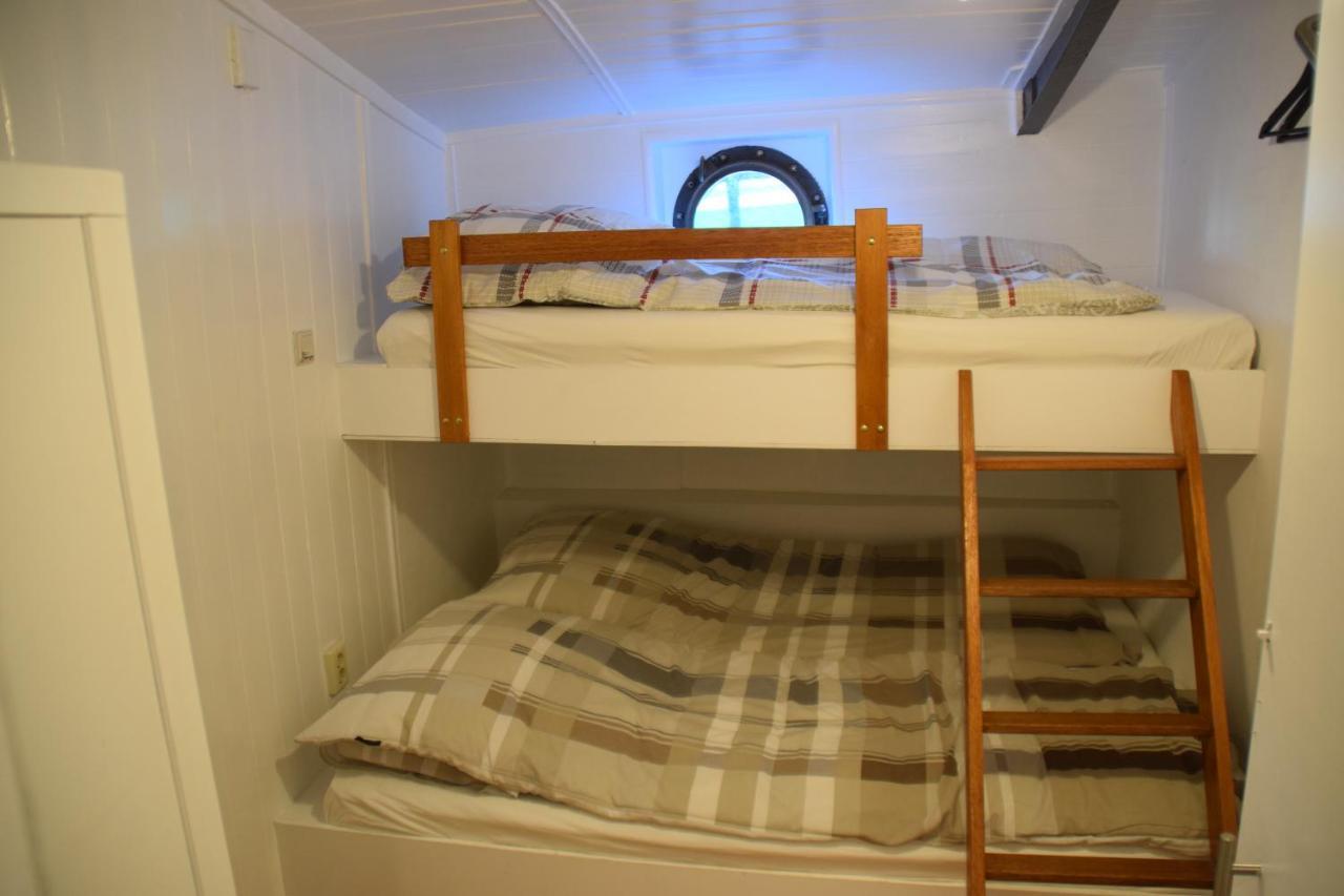 Aparthotel Boathotel Anna 3*