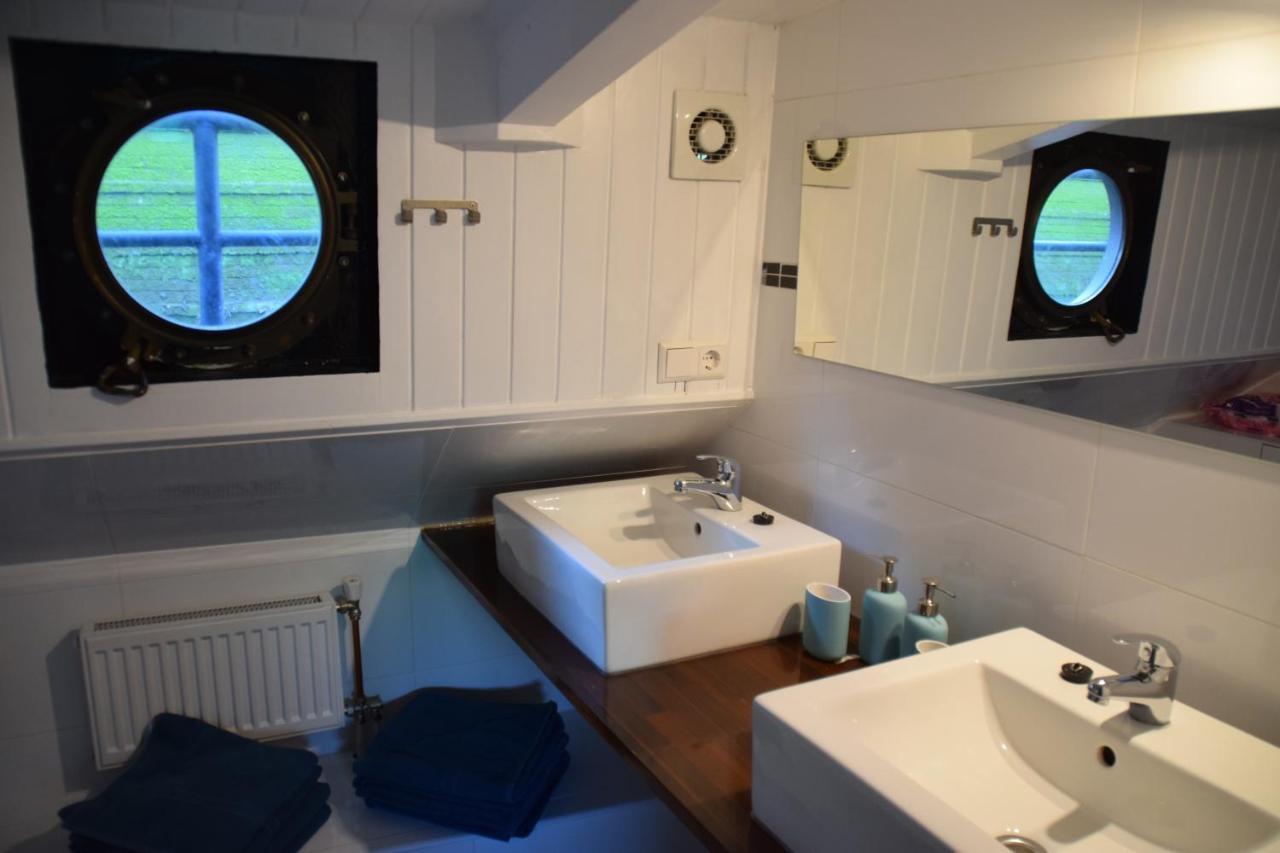 Aparthotel Boathotel Anna 3*