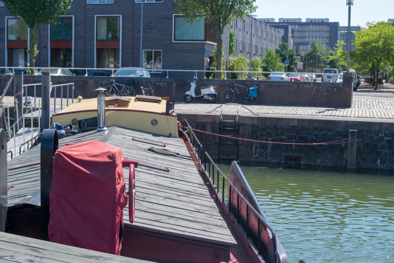 Boat-apartment Hoop Aparthotel