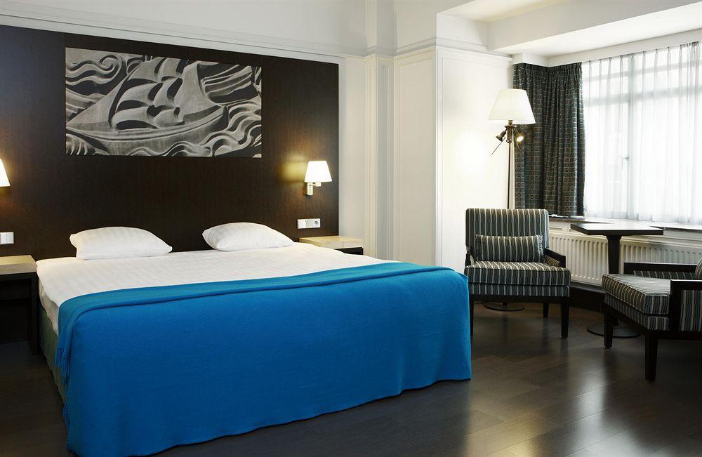 Hotel Nh Atlanta 4*