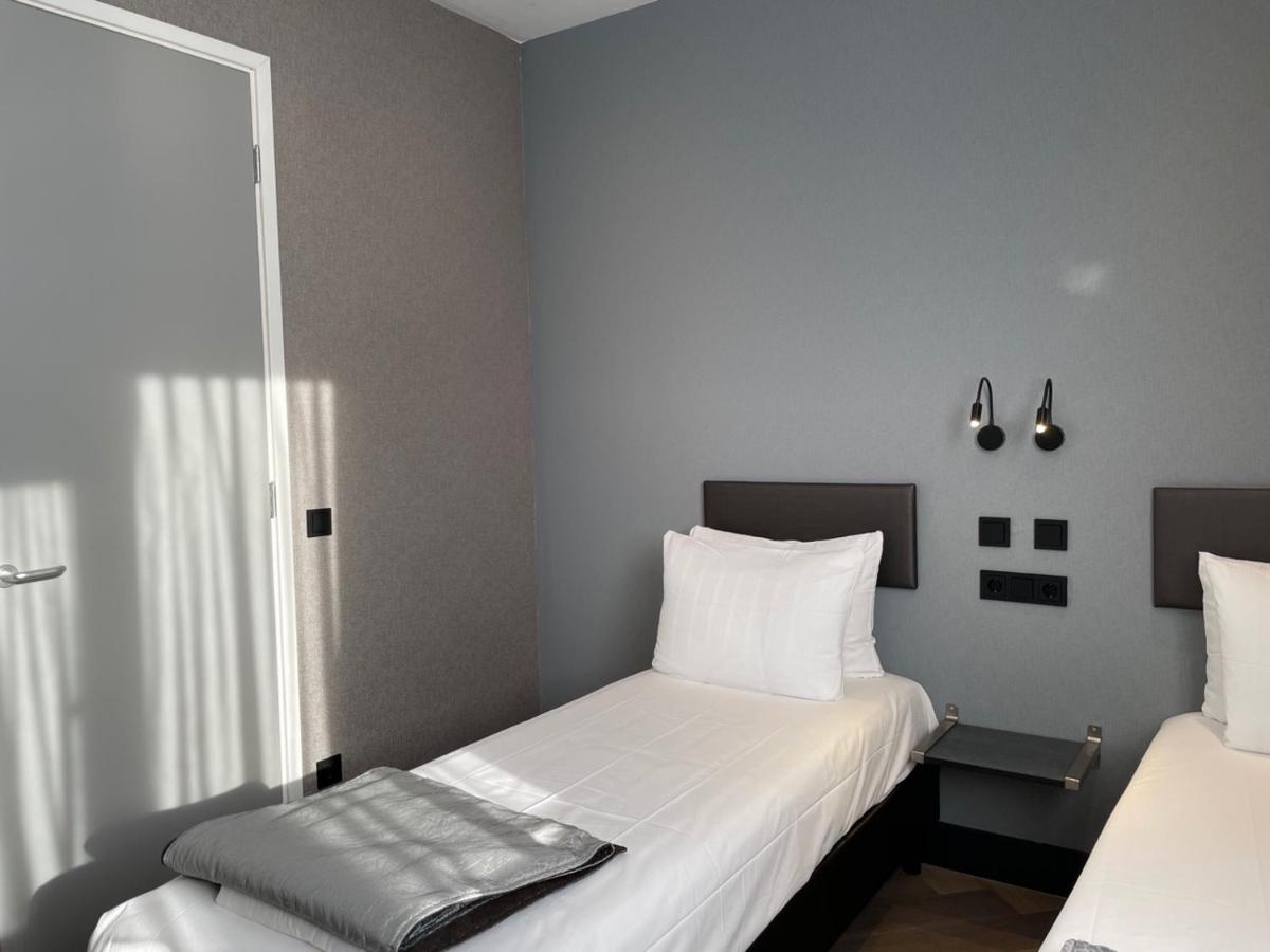 H3 Center Hotel