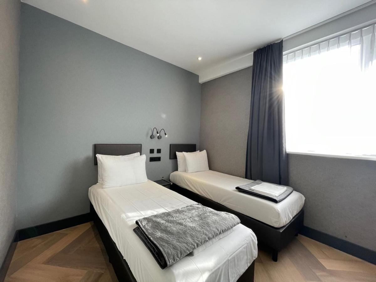 H3 Center Hotel