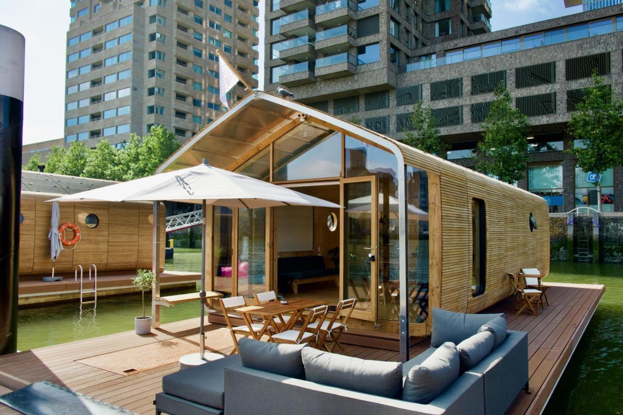 Vakantiehuis Wikkelboat Nr4 At Floating Rijnhaven Rotterdam