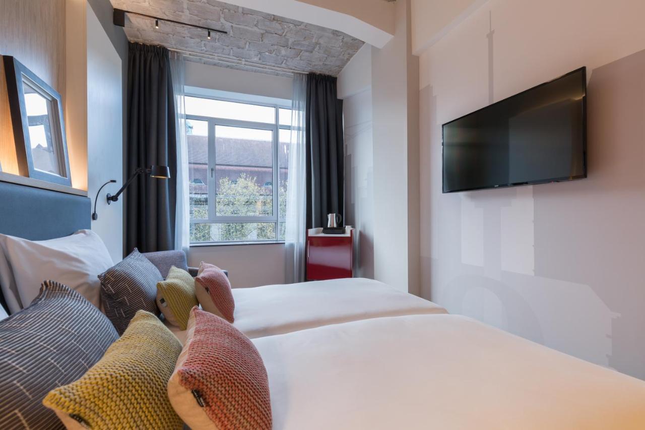 Postillion Wtc Hotel