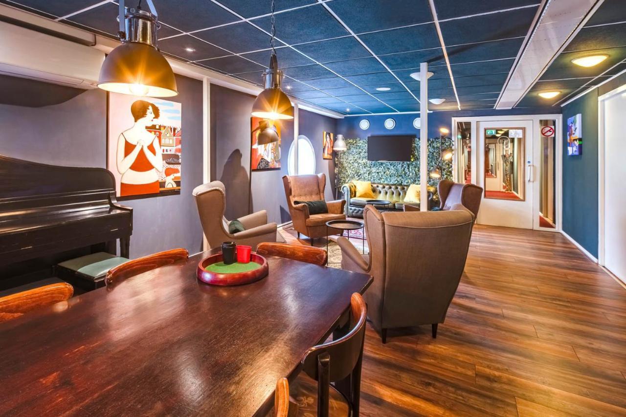 H2otel Hotel
