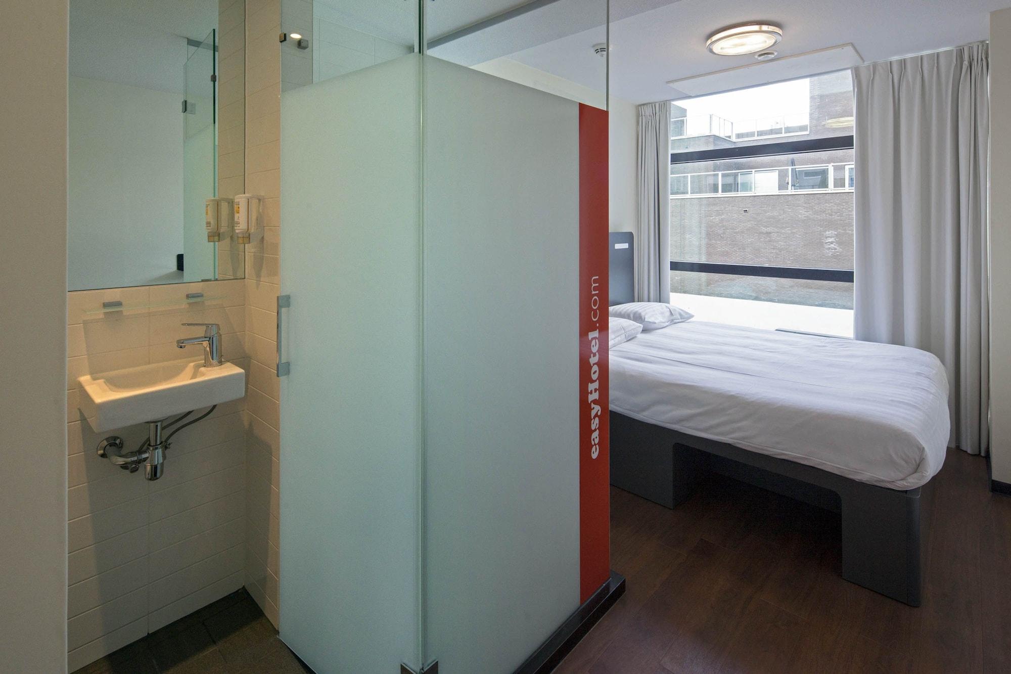 Hotel Easyhotel Centre