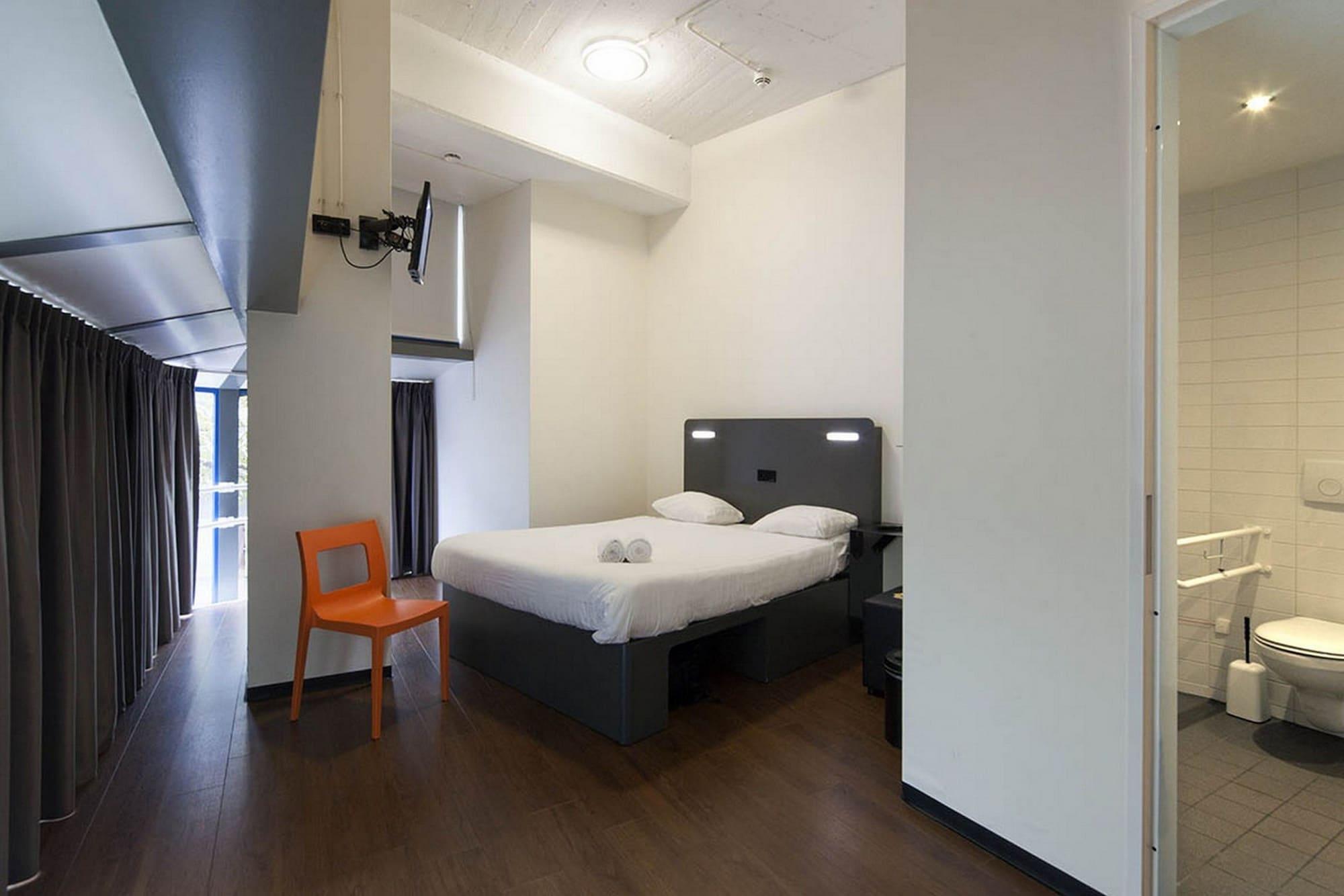 Easyhotel Centre Hotel