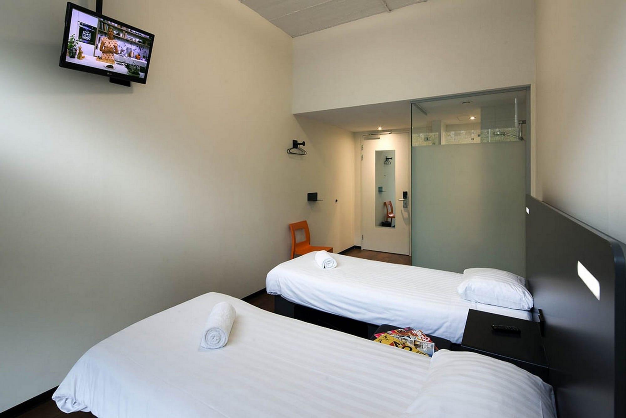 Hotel Easyhotel Centre