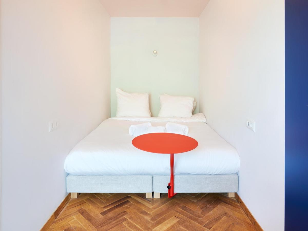 Not Hotel
