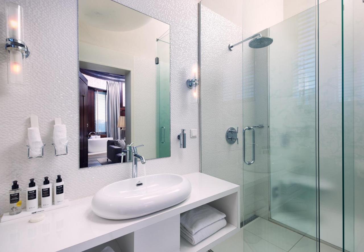 New York Hotel