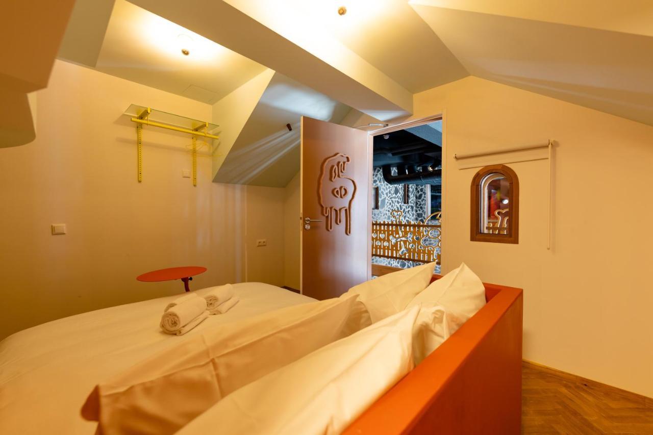 Hotel Not 3*