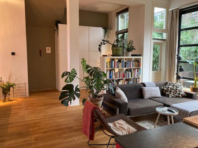 De Oude Bakkerij Fabriek, Industriële Prachtige Woning Appartement