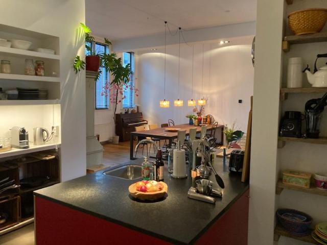 De Oude Bakkerij Fabriek, Industriële Prachtige Woning Appartement *