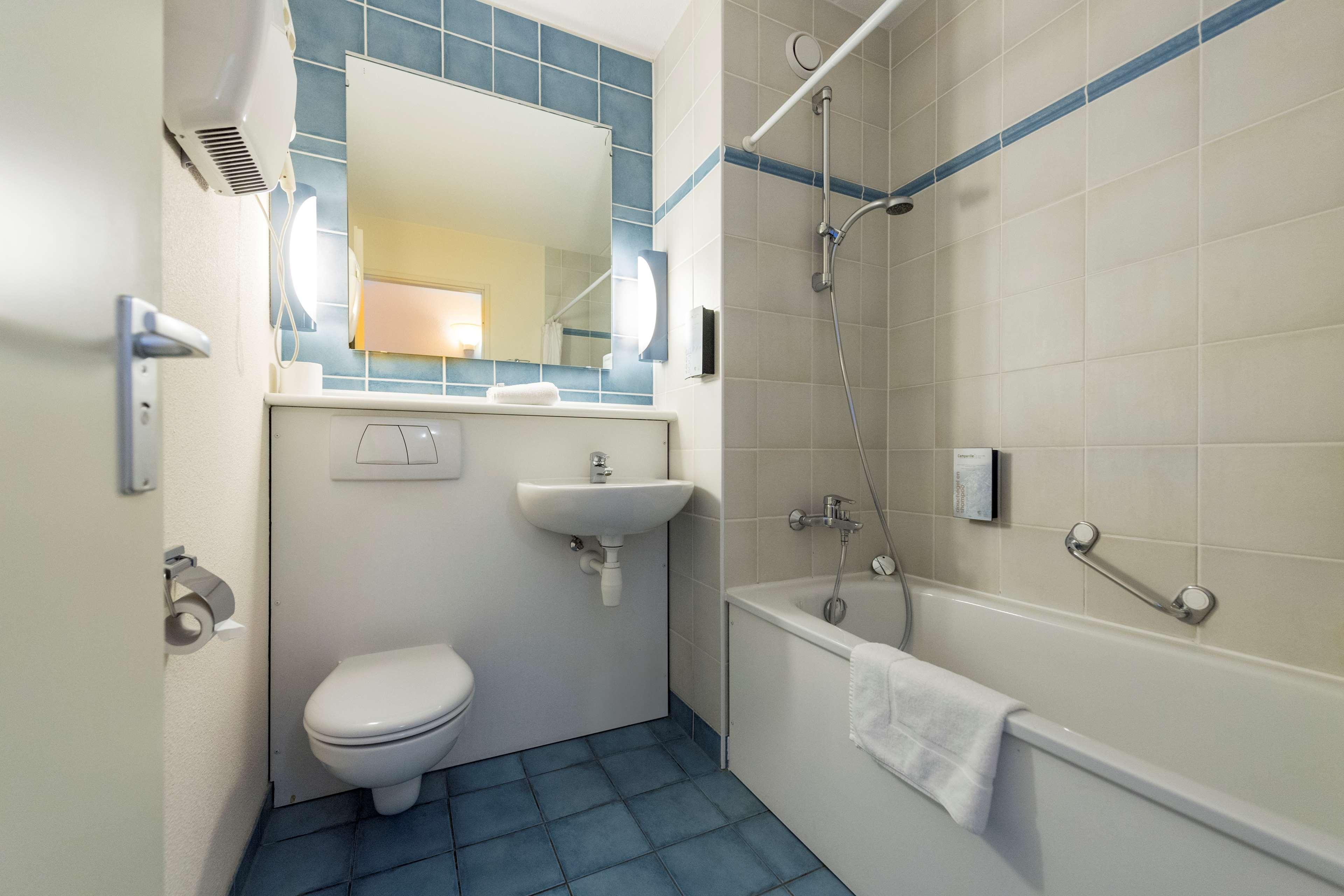 Campanile & Restaurant Oost 3*