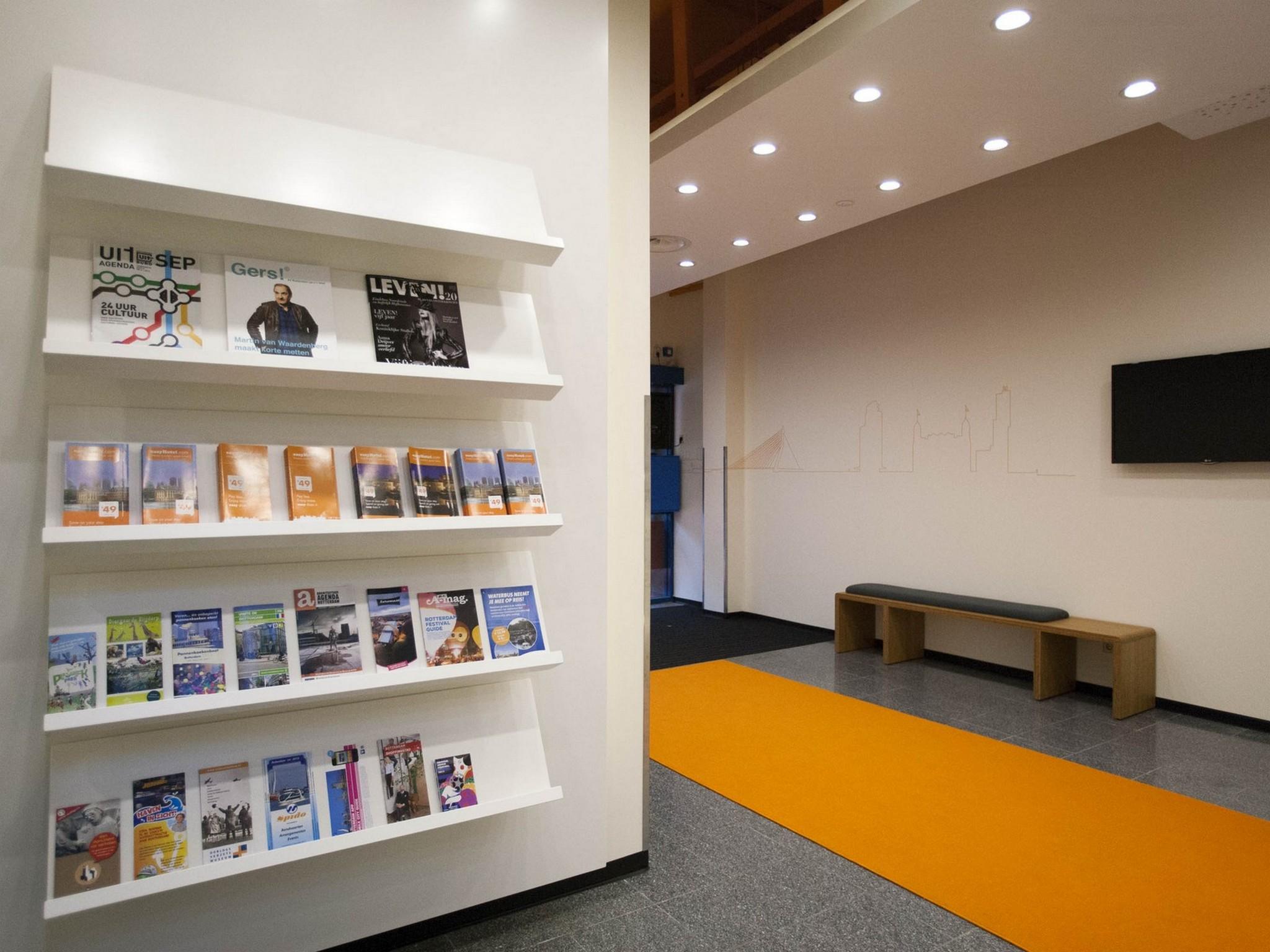 Easyhotel Centre 2*