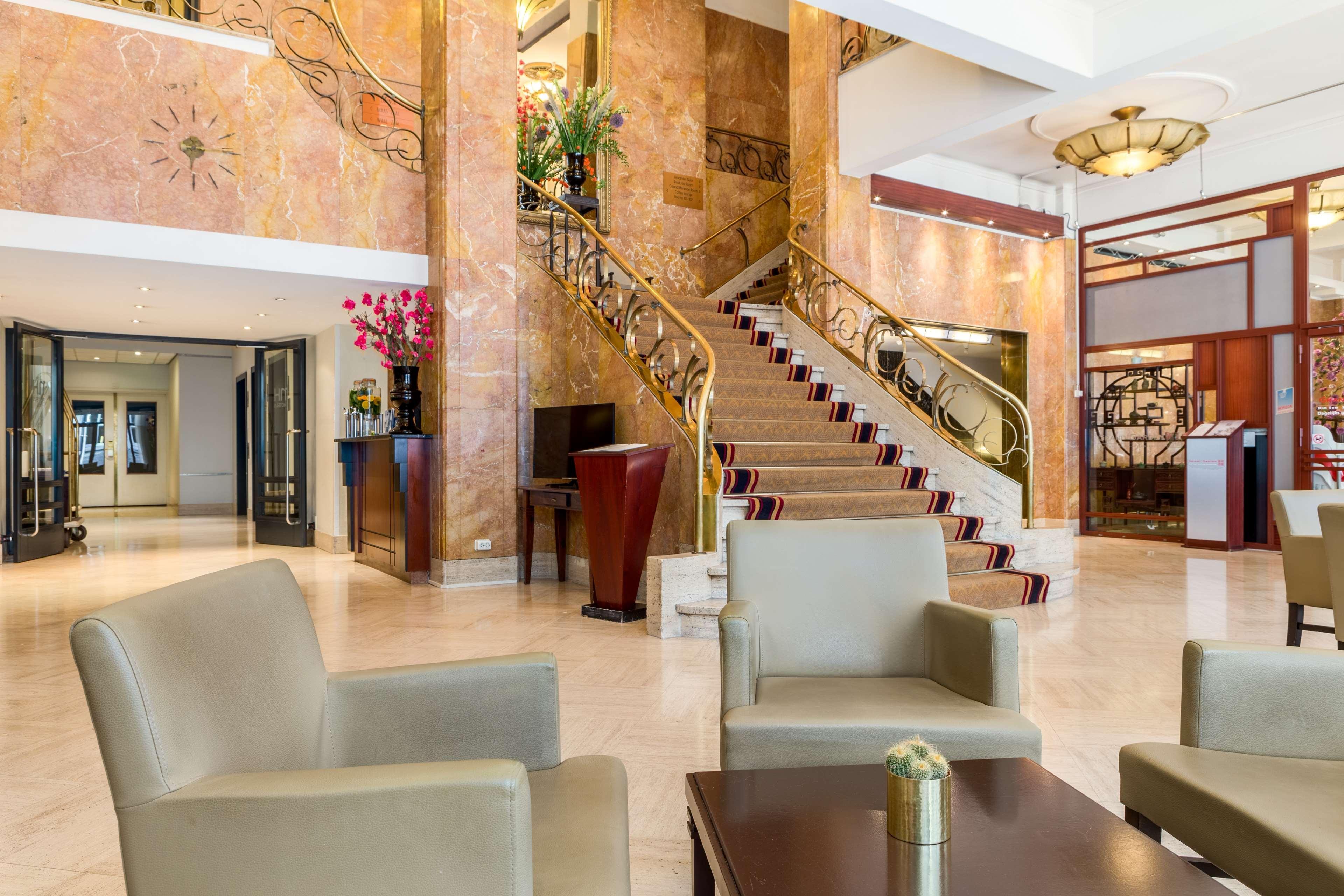 Nh Atlanta Hotel