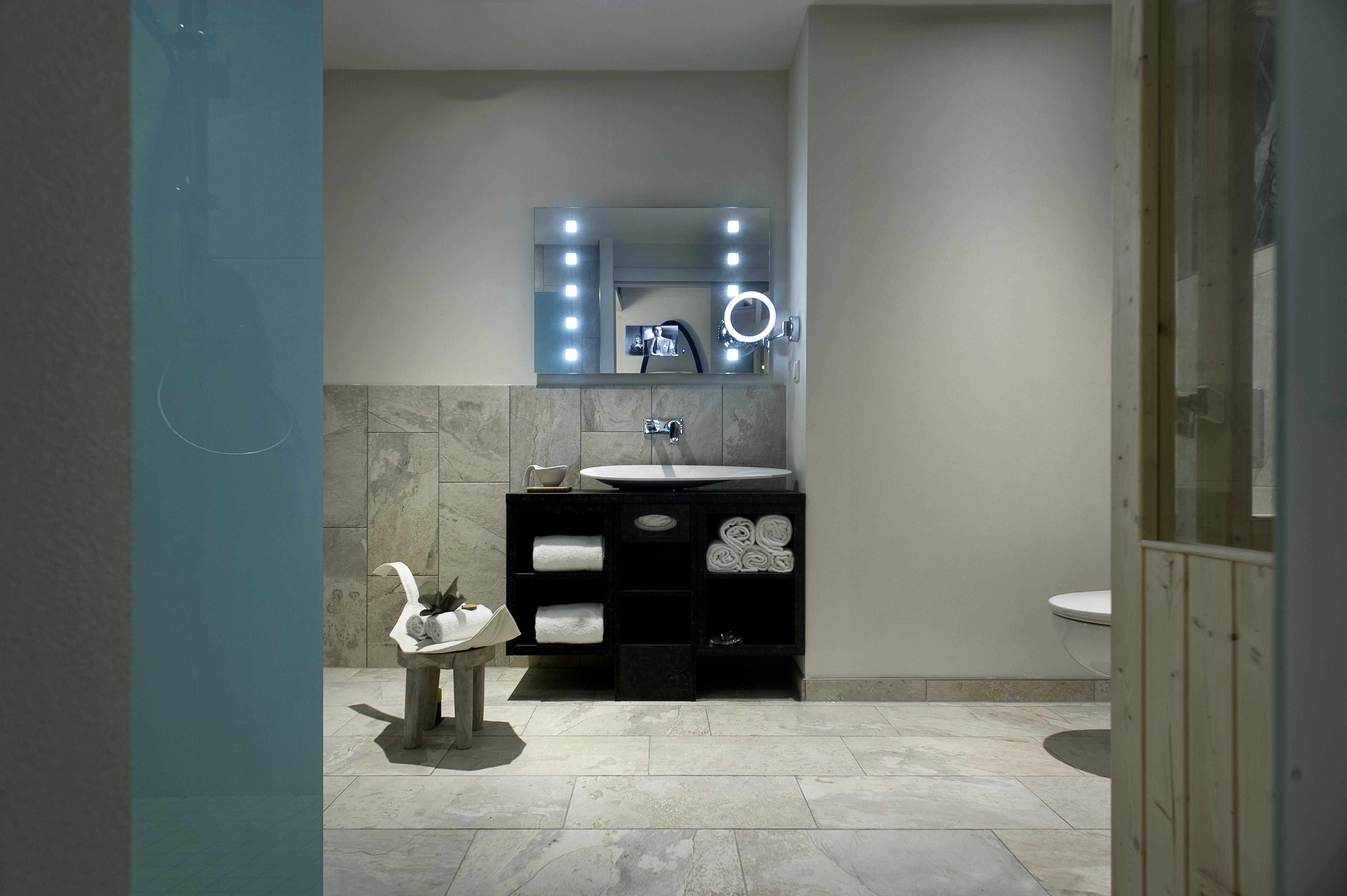 Hotel Mainport Design Rotterdam