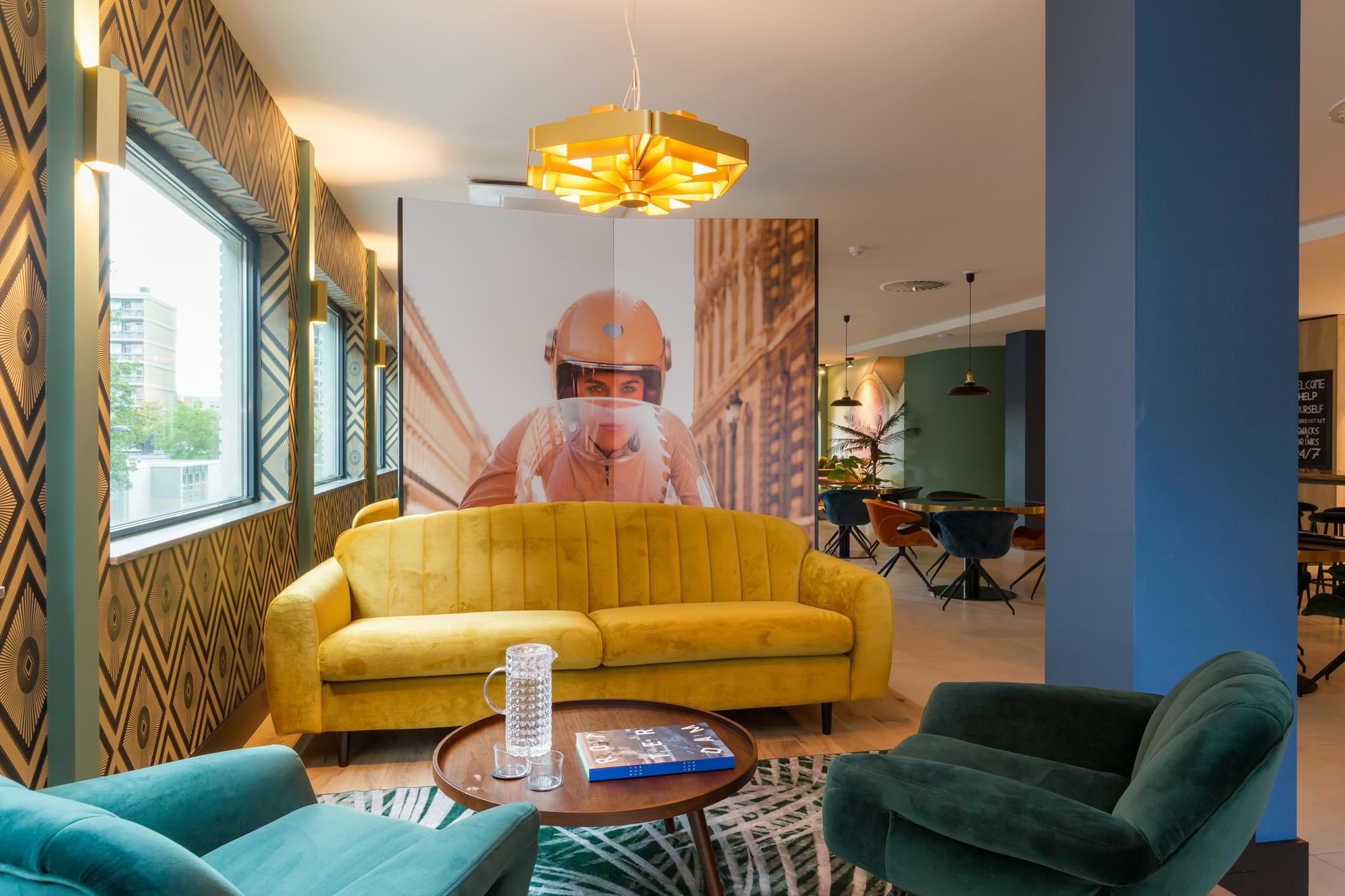 Hotel The 3*