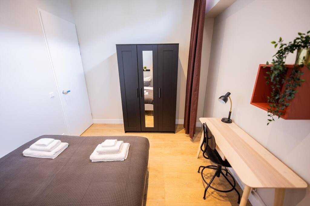 Vakantiehuis Delightful 2 Bedroom Serviced 54m2 -mst40d- *