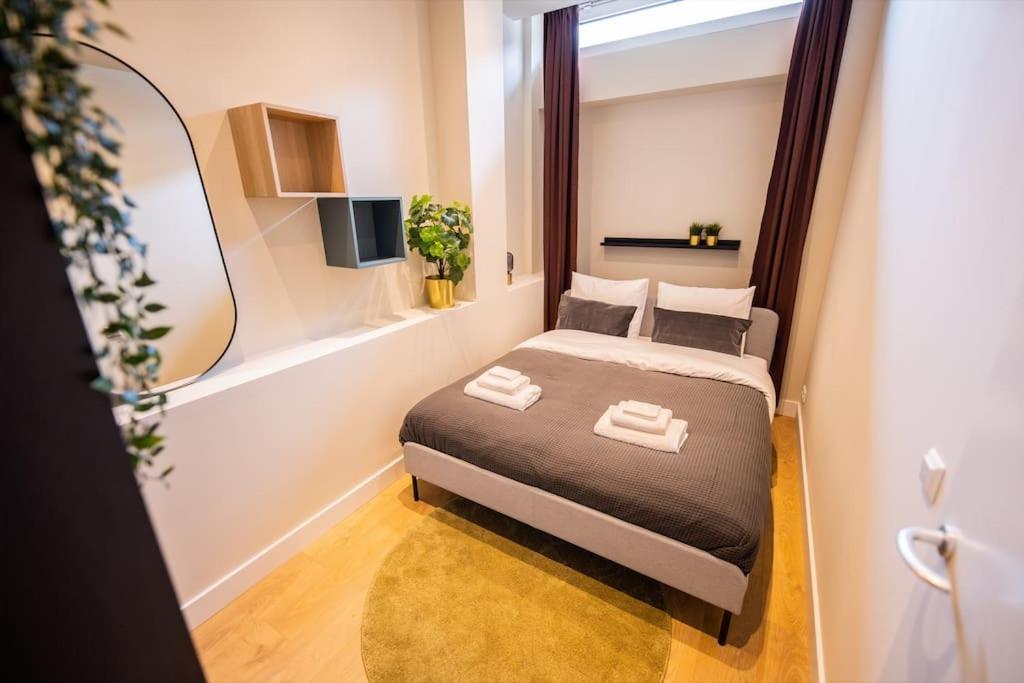 Delightful 2 Bedroom Serviced 54m2 -mst40d- Rotterdam