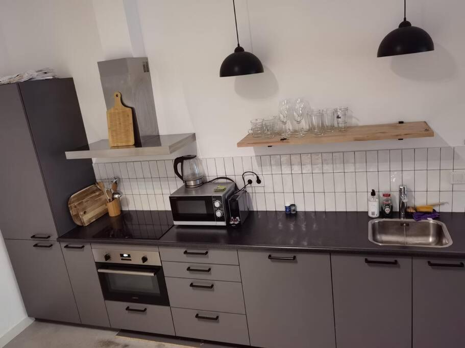 Appartement Lovely 2 Bedroom Serviced In Rotterdam