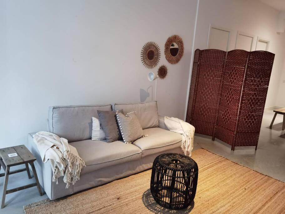 Appartement Lovely 2 Bedroom Serviced In