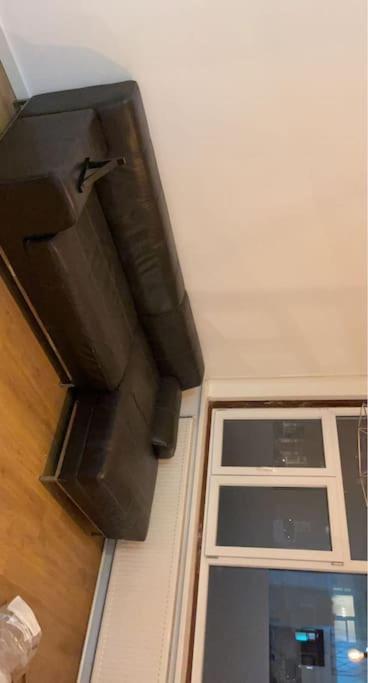Lovely 1 Private Bedroom With Garden View Accommodatie bij particulieren Rotterdam