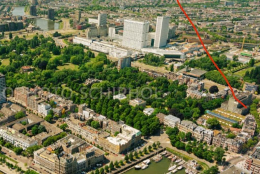 Cntr * Rotterdam