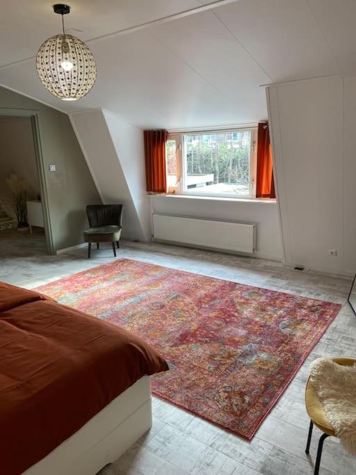 Unieke Woonark Met Privetuin En Free Parking. Appartement Rotterdam