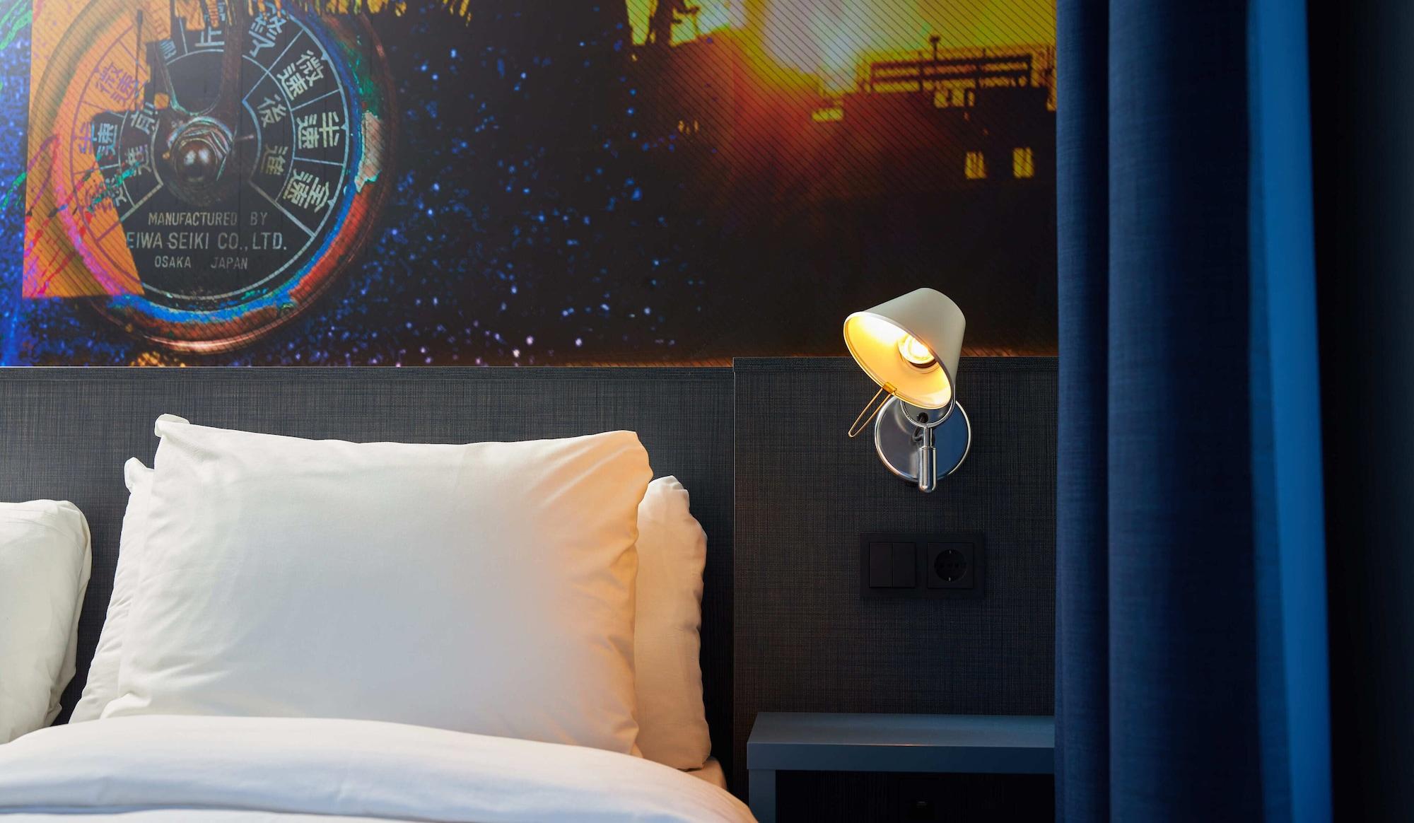 Inntel Centre 4*