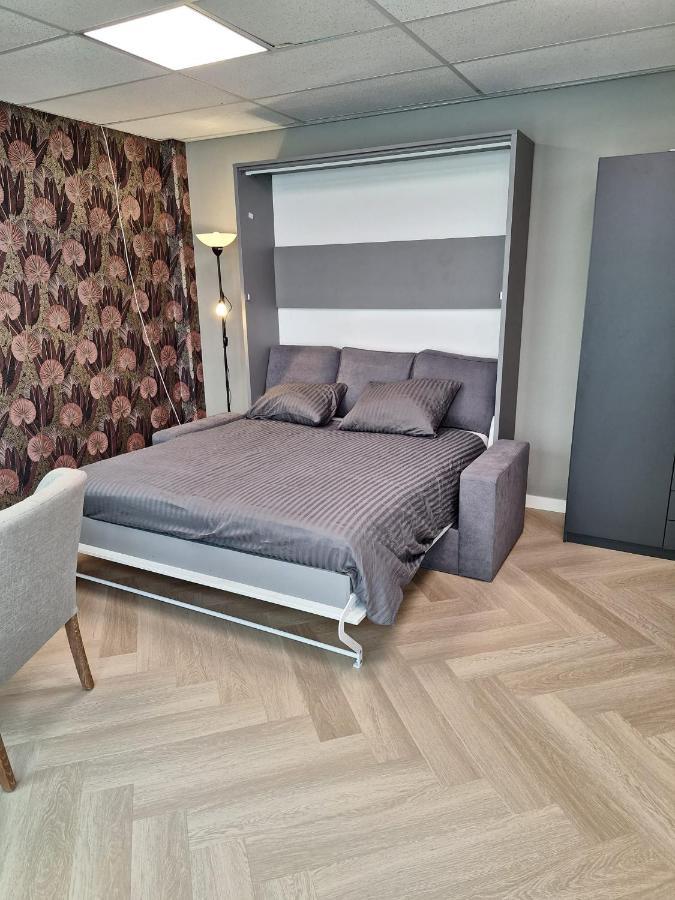 Mooie 14 Cn In Center Appartement Rotterdam