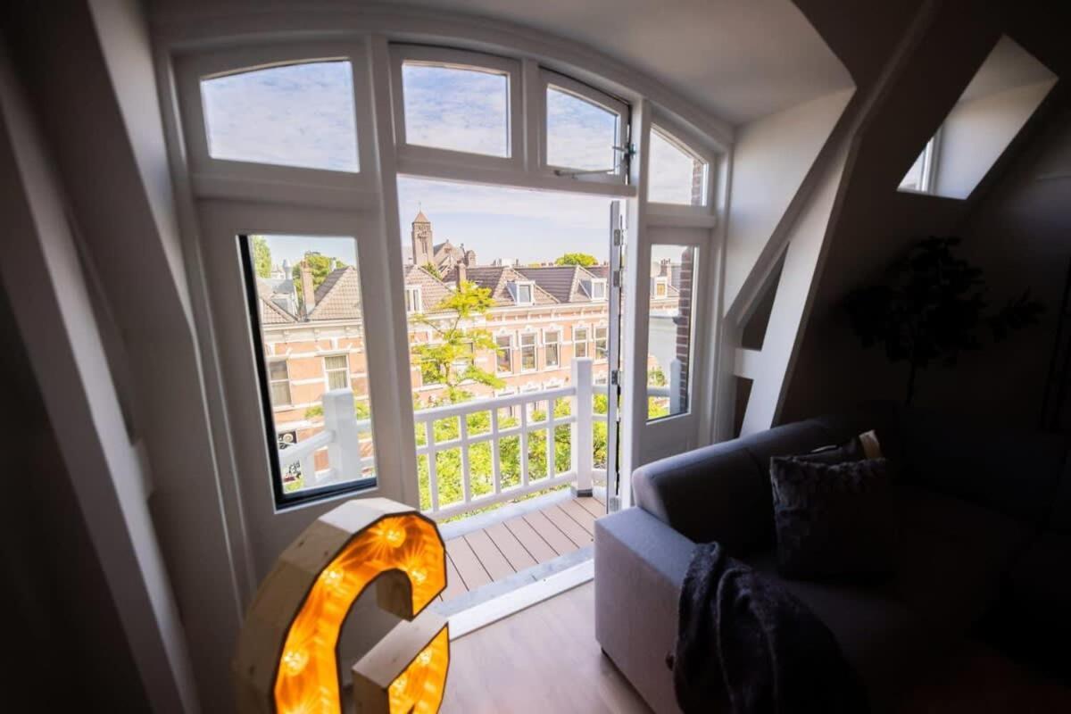 Grandly 3 Bedroom Serviced 83m2 -nb306g- * Rotterdam