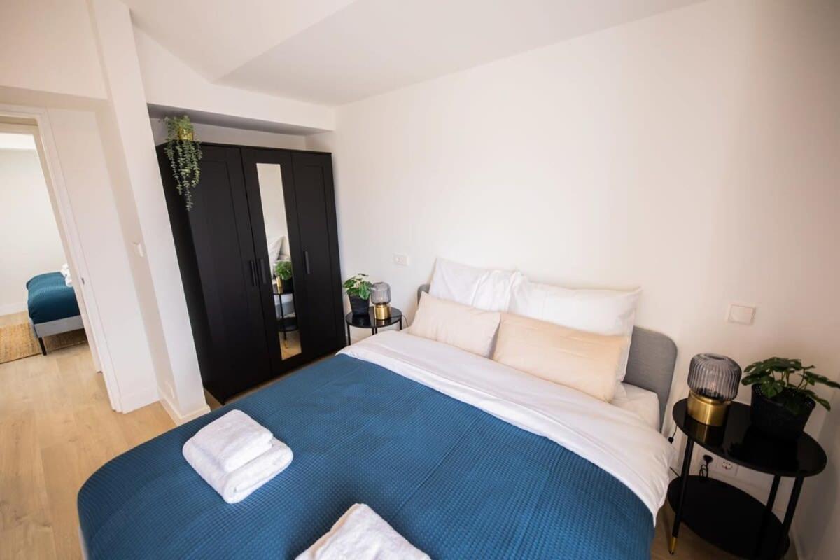 Holiday home Grandly 3 Bedroom Serviced 83m2 -nb306g-