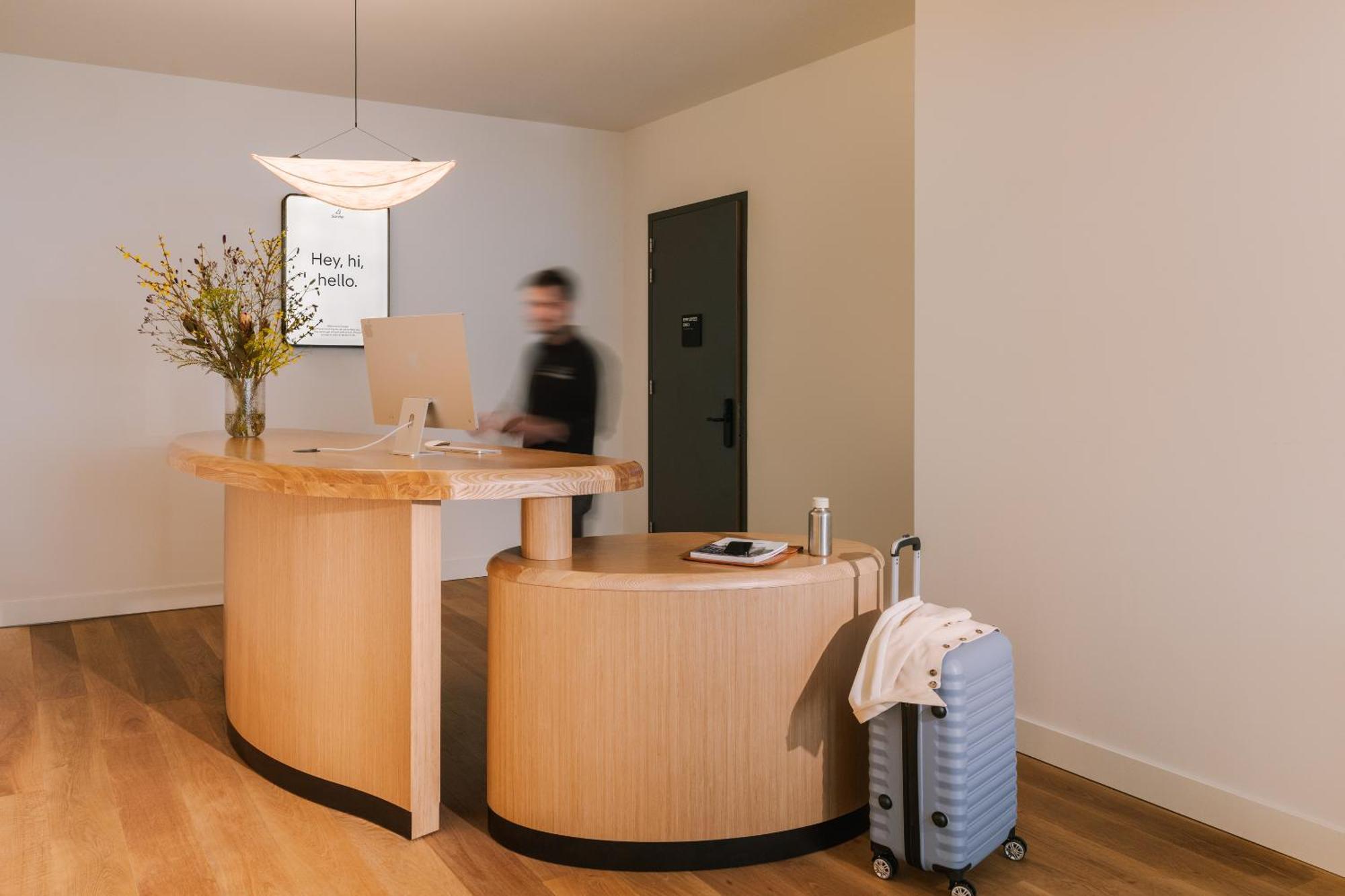 Sonder Rose Hotel