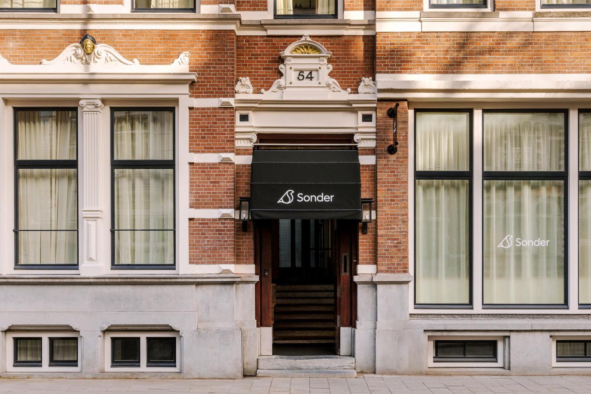 Sonder Rose Rotterdam