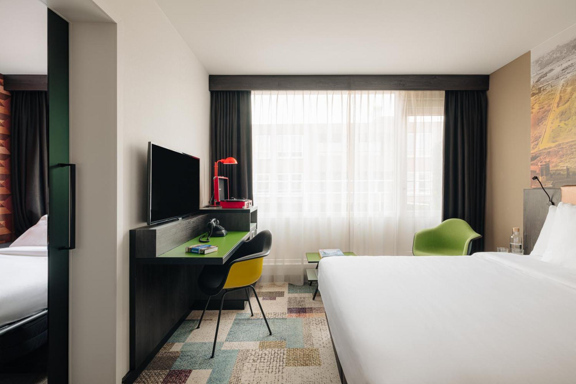 Savoy Hotel 4*