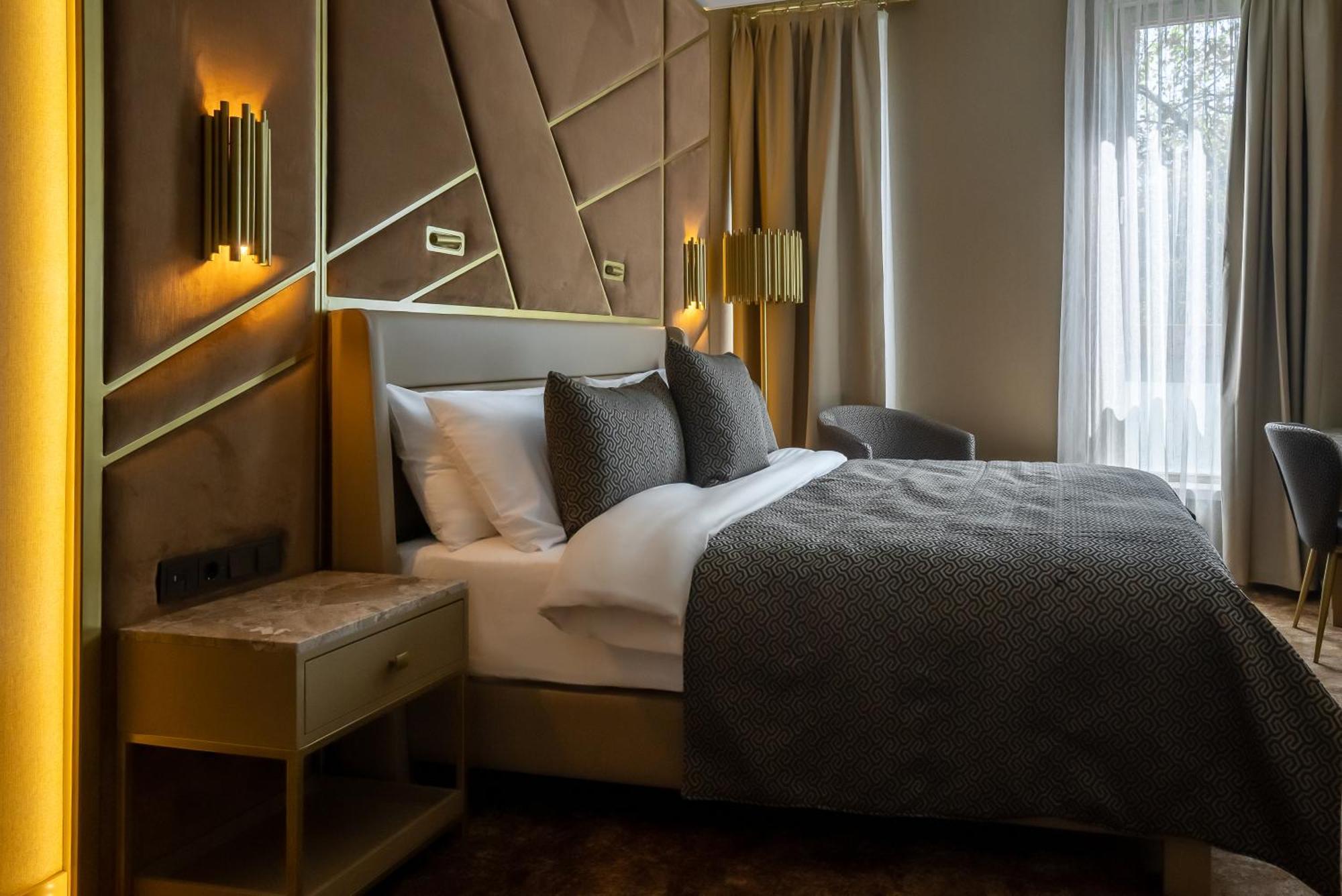 Art Hotel 4*