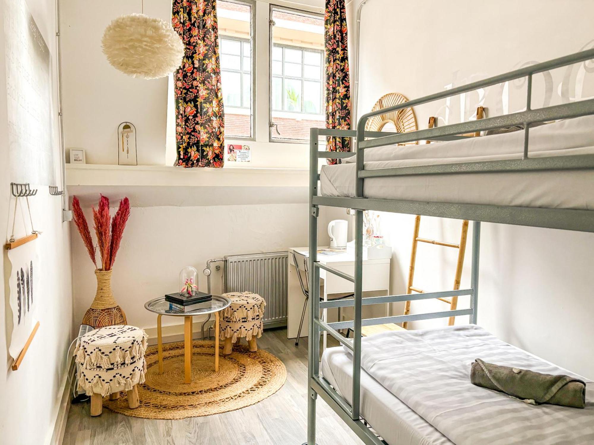 Albergue Hostel Room Rotterdam