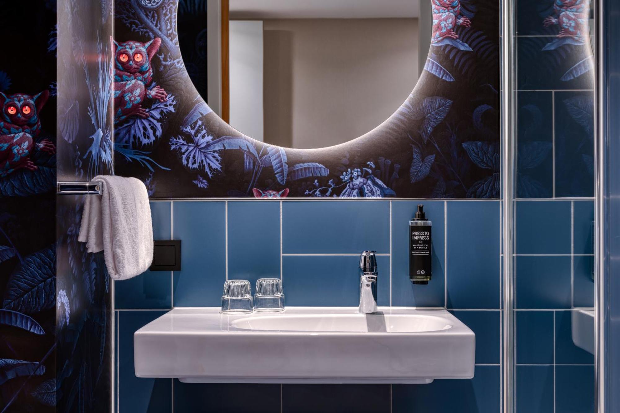 Ibis Styles Ahoy Hotel 4*