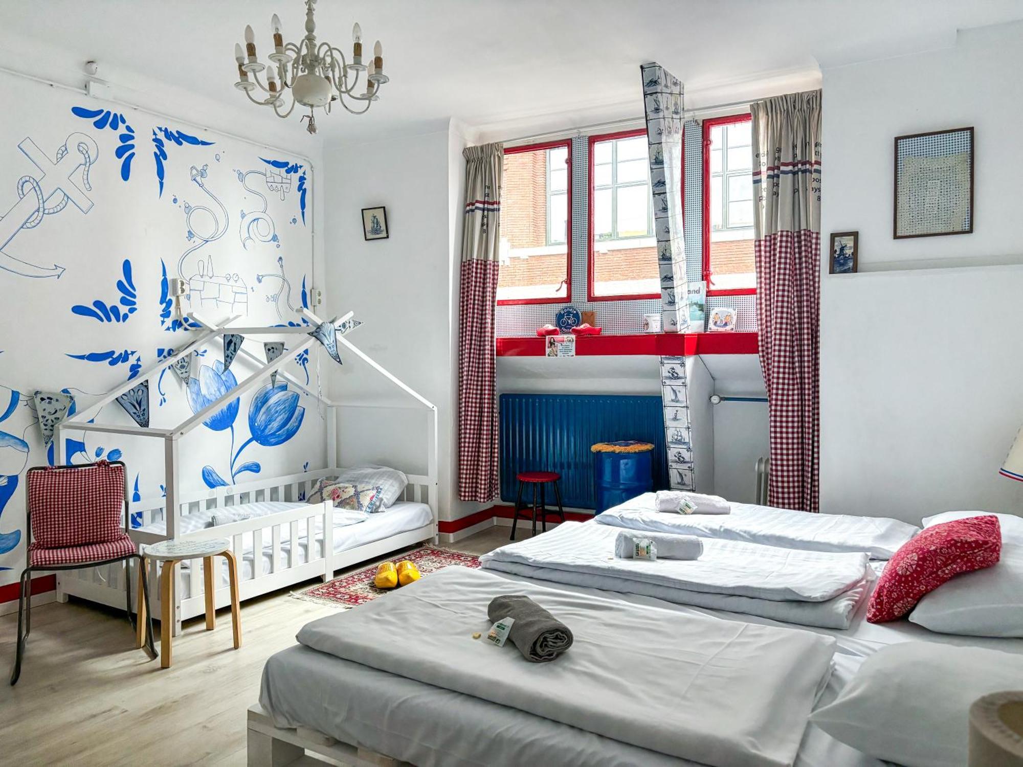 Hostel Room Rotterdam Albergue *