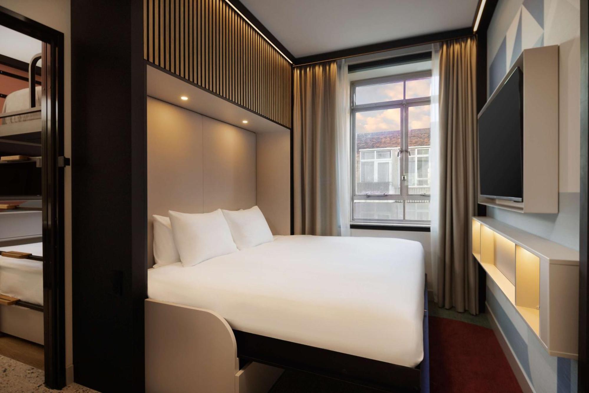 Motto By Hilton Blaak 4* Rotterdam