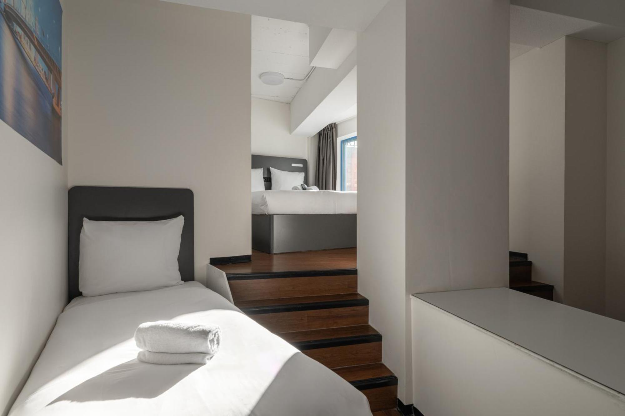 Easyhotel Centre Rotterdam
