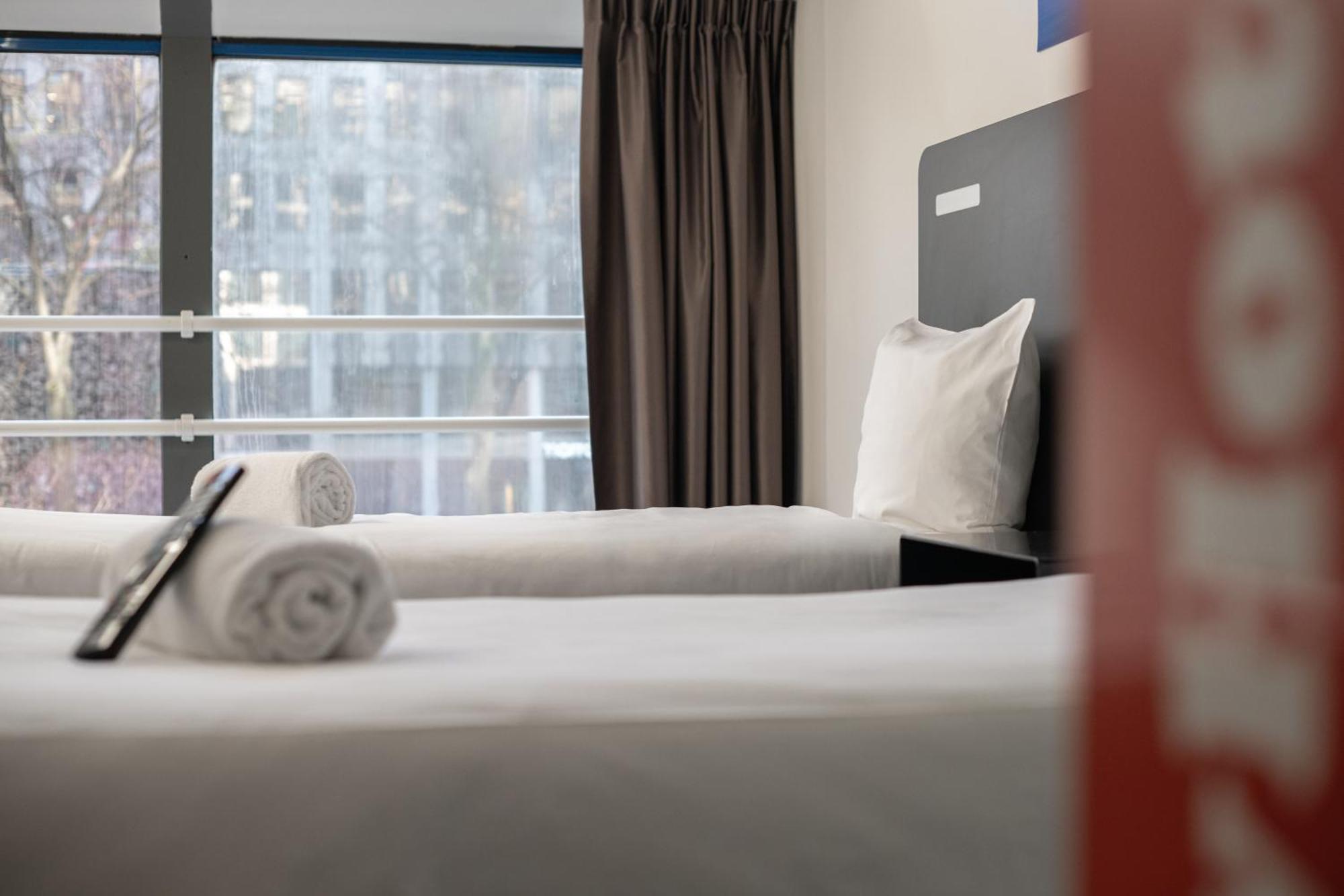 Easyhotel Centre